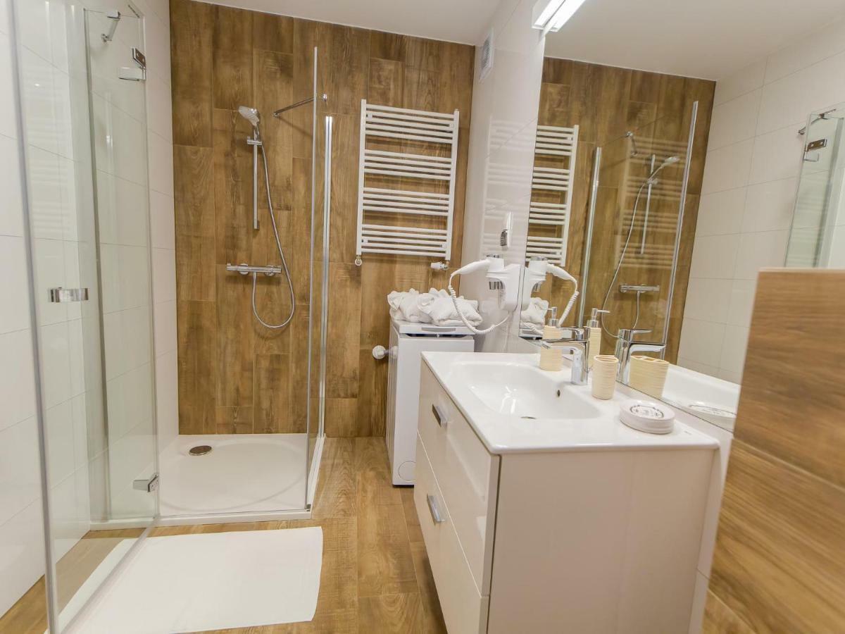 Lux Apartment Kolobrzeg Polanki Park Ngoại thất bức ảnh